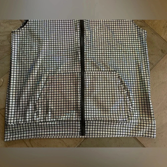 ZeroYaa Men’s Silver Sequin Metallic Grid Zip Hoodie Vest Size Large - Picture 5 of 7